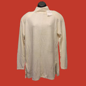 𝅺Nwt Bentley Soft Sweater -> NWT Bentley Soft Sweater